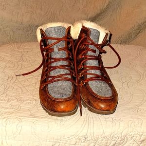 Sorel Boots